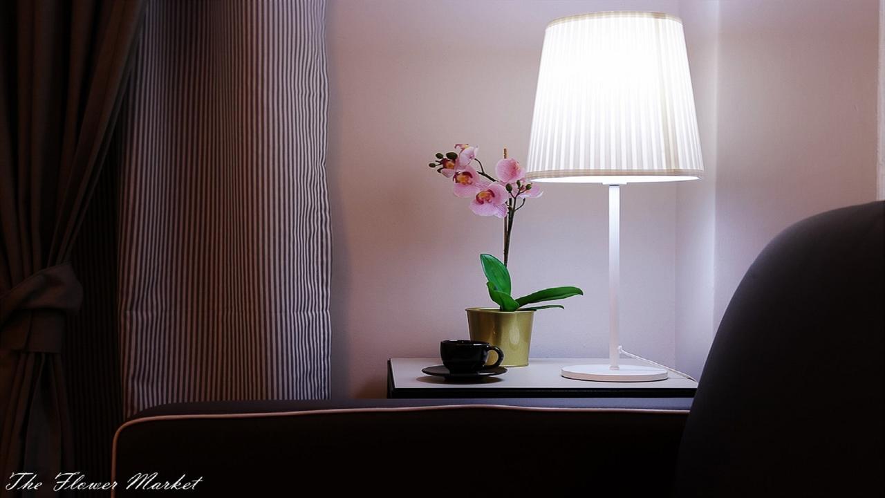 The Flower Market Apartment Roma Habitación foto